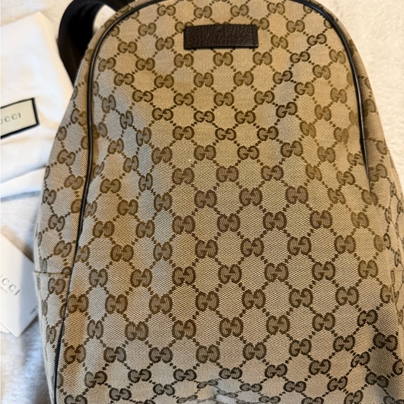 Gucci GG backpacking - Picture 2 of 11
